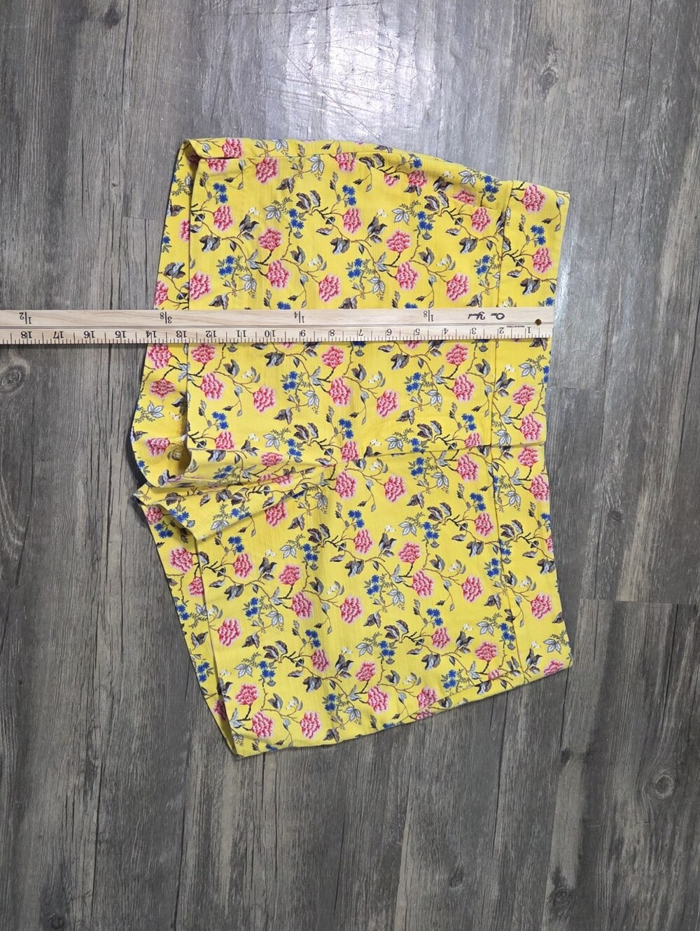 LOFT The Riviera Chino Shorts Yellow Pink Floral Print Cotton Size 10